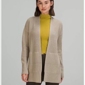 BRAND NEW Lululemon Cashlu Sweater Wrap, size S/XS, raw linen colour